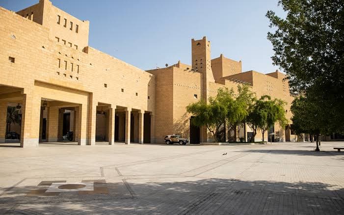 زيارة سكة الأطعمه في منطقة قصر الحكم